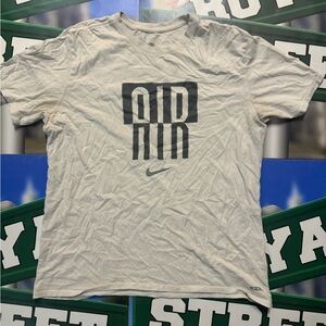 Nike air Graphic Tee